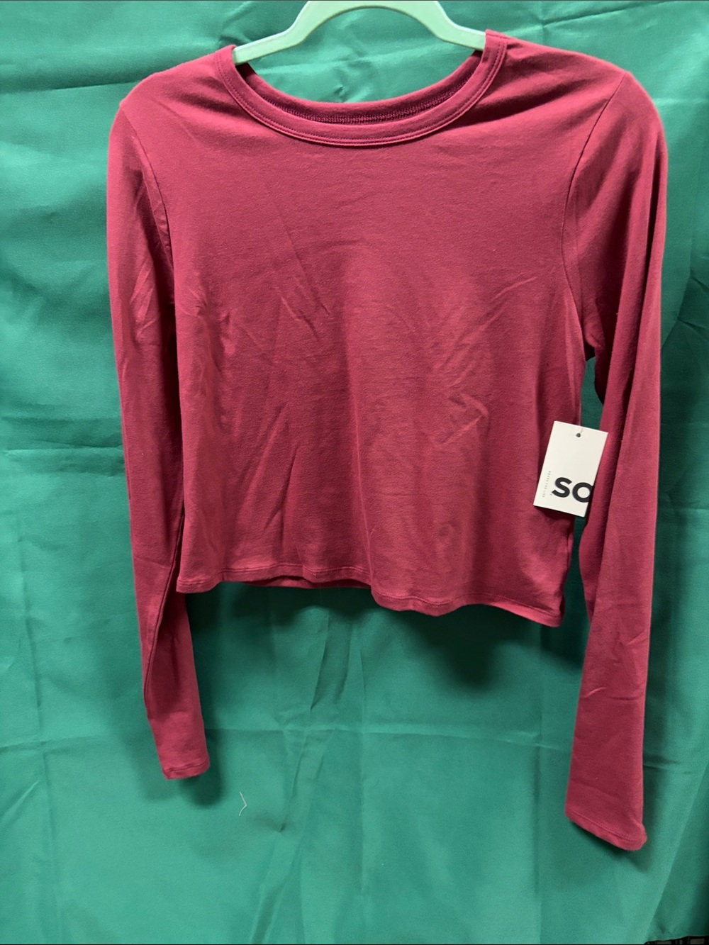 SO Berry Pink Long-Sleeve Cropped Tee